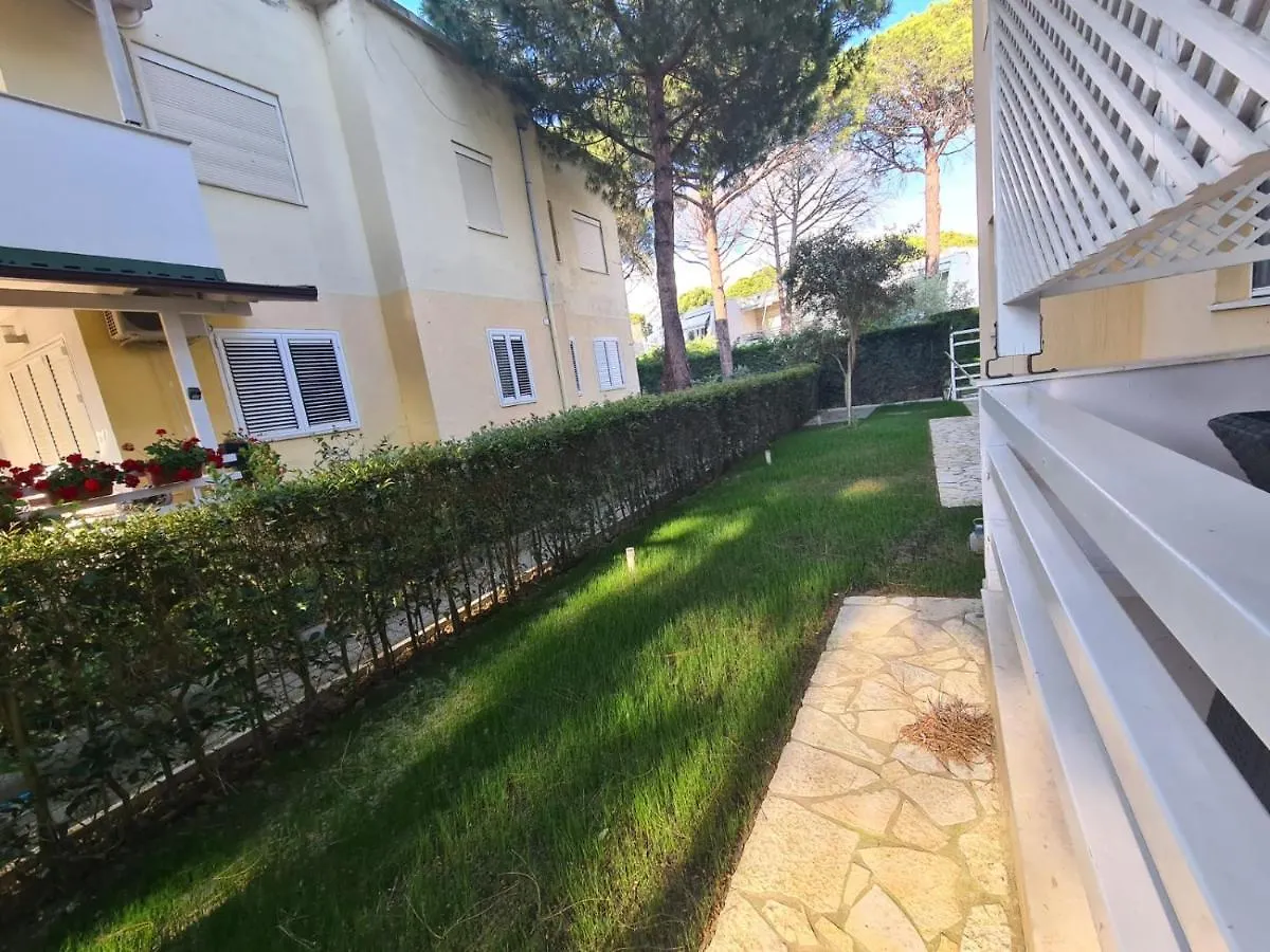 Gjiri U Lalzit ,Vacation Home Plazhi San Pietro Albania