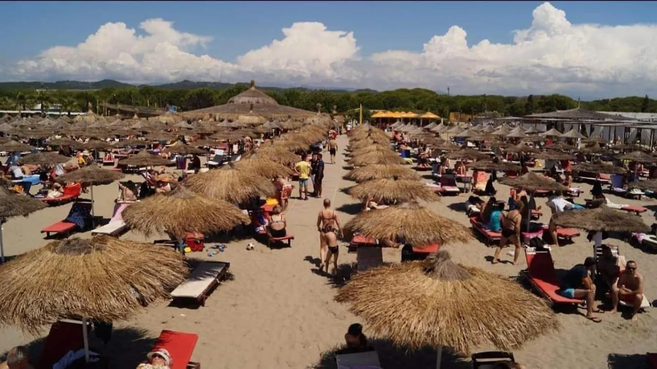 Gjiri U Lalzit ,Vacation Home Plazhi San Pietro Albania