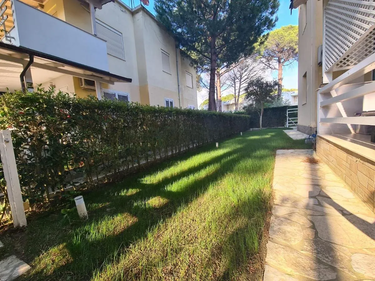 Gjiri U Lalzit ,Vacation Home Plazhi San Pietro Apartment